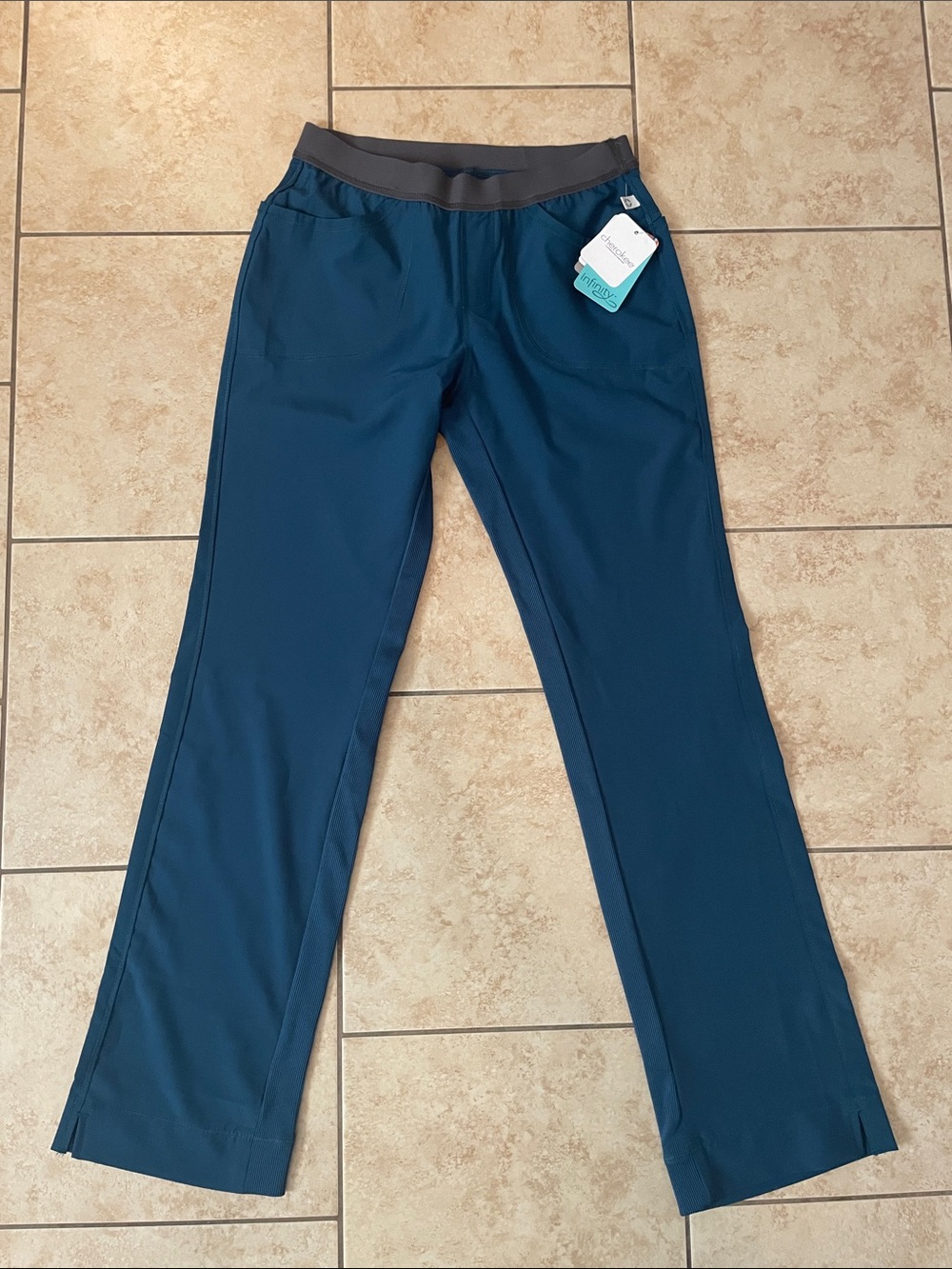 Cherokee Infinity Women’s Scrub Pants Size XS - Picture 2 of 6